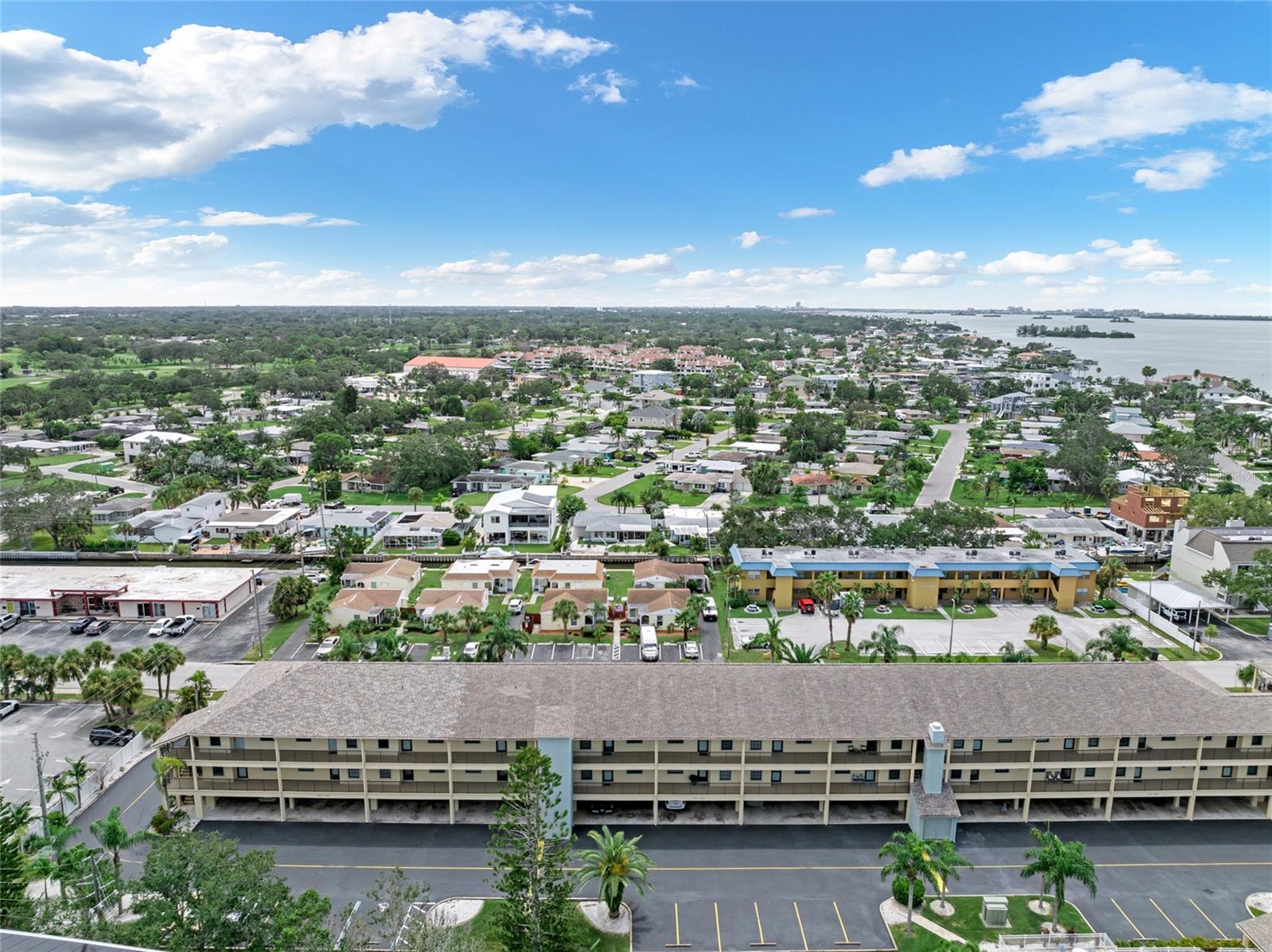 HARBOR POINTE CONDO - Residential