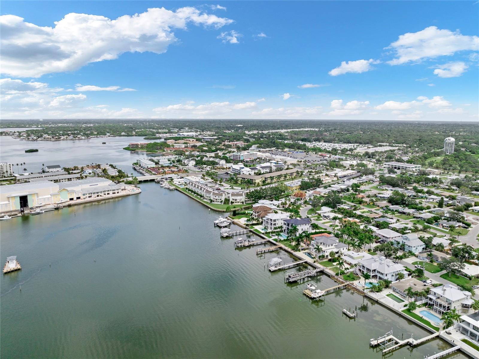 HARBOR POINTE CONDO - Residential