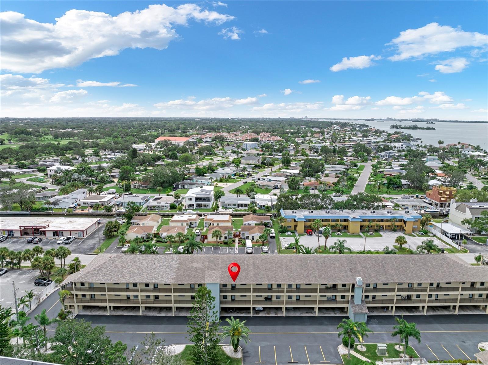 HARBOR POINTE CONDO - Residential