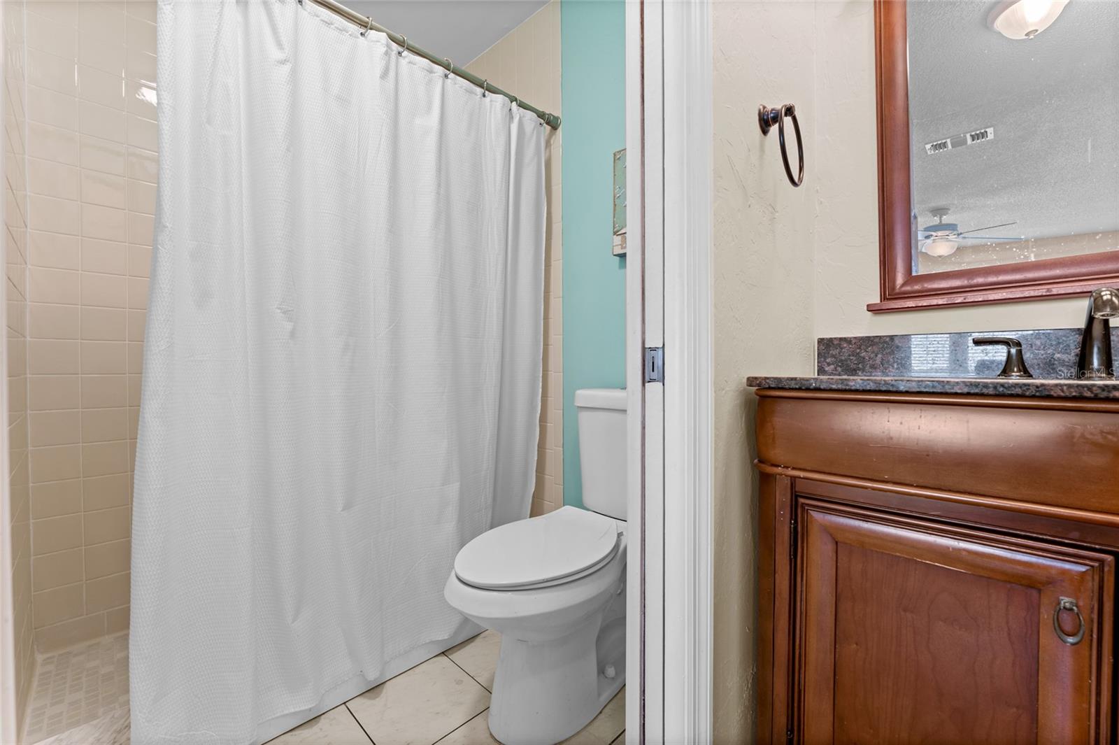HARBOR POINTE CONDO - Residential