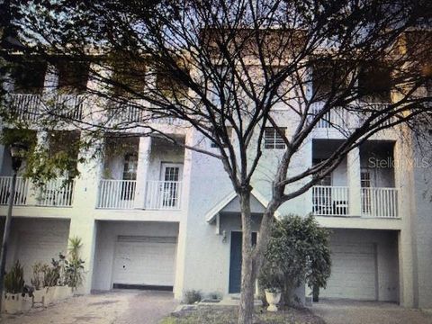 4539 BAY SPRING COURT TAMPA FL 33611
