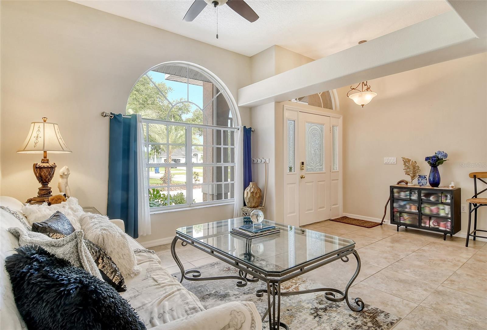 HIDDEN OAKS - Residential