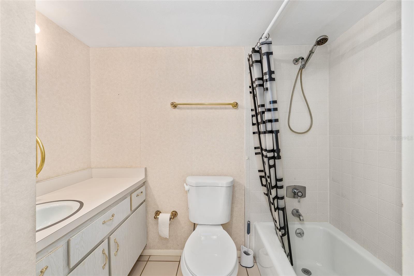 LIVE OAK VILLAGE - Residential