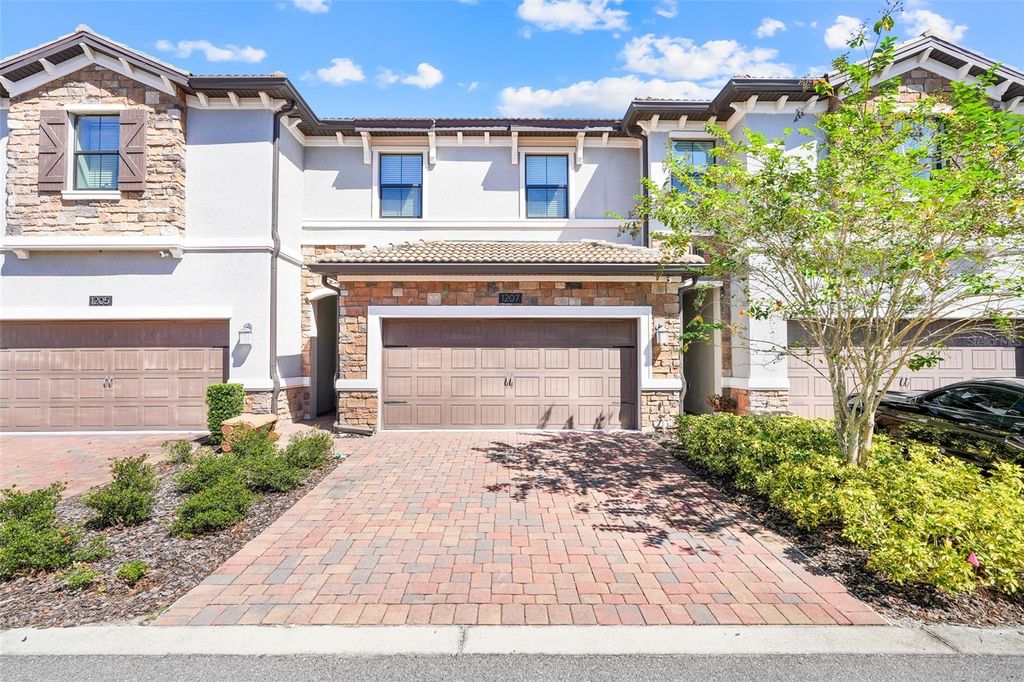 Photo of 1207 Payne Stewart Drive, Davenport, FL 33896 (MLS # S5135954)