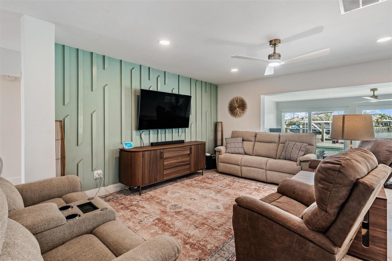 ISLE OF PALMS 1ST ADD - Residential