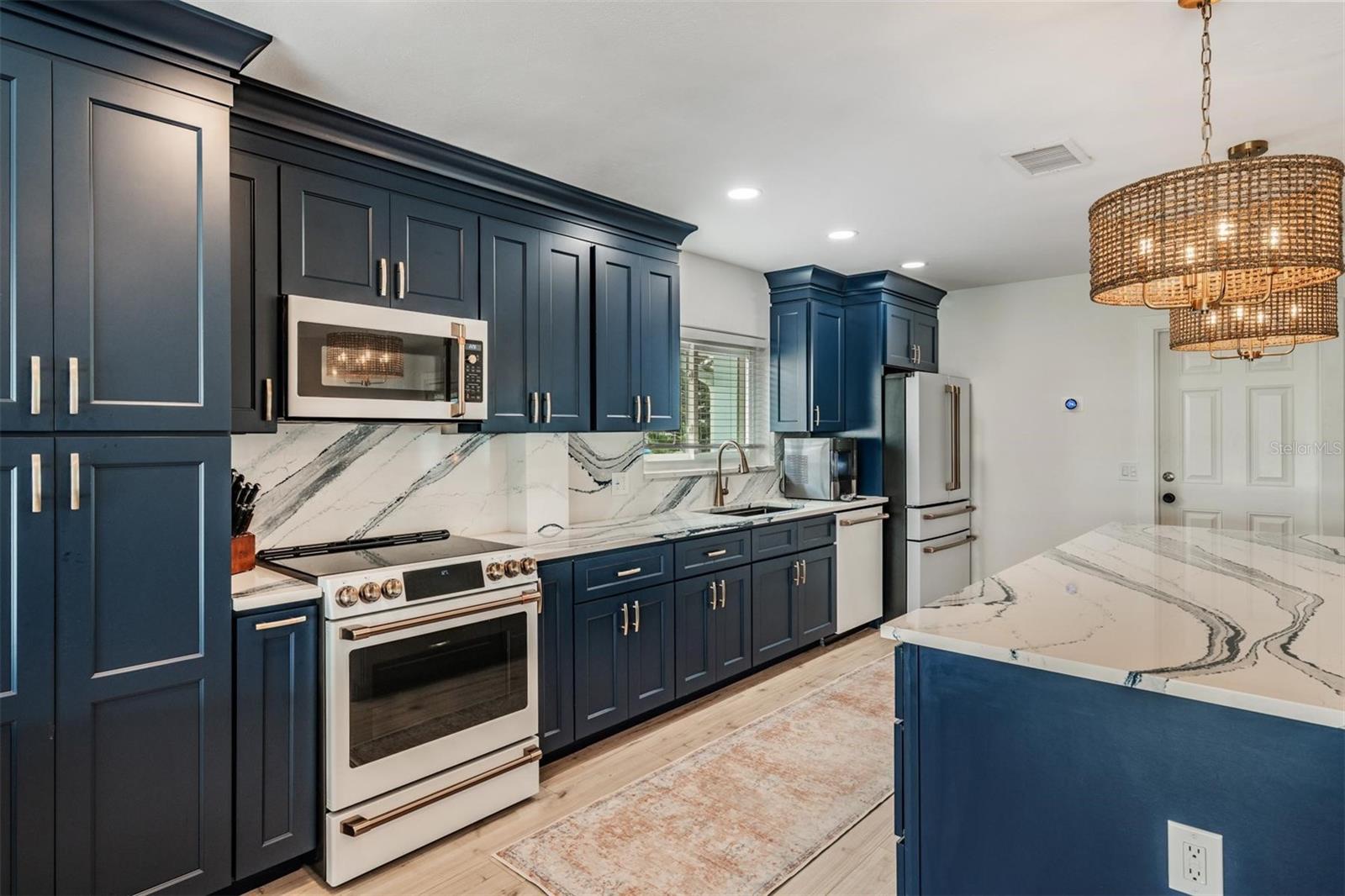 ISLE OF PALMS 1ST ADD - Residential