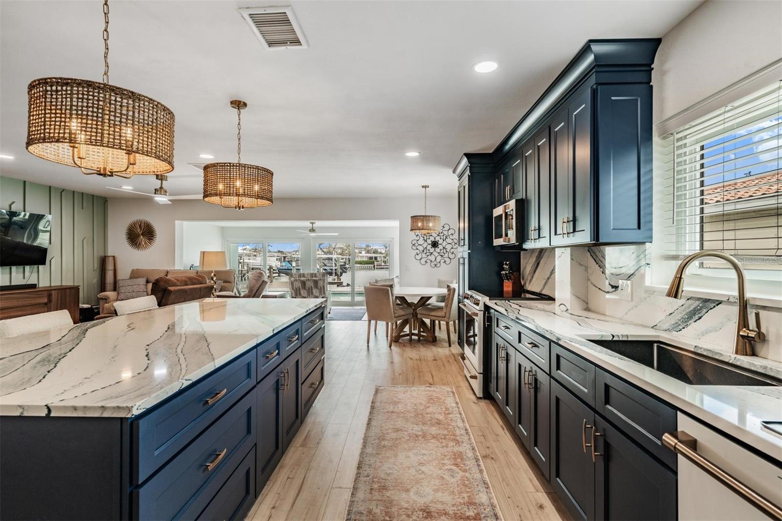 ISLE OF PALMS 1ST ADD - Residential