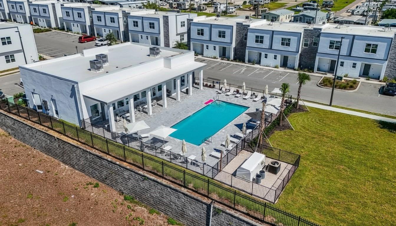 THE AZUR RESORT - Residential Lease