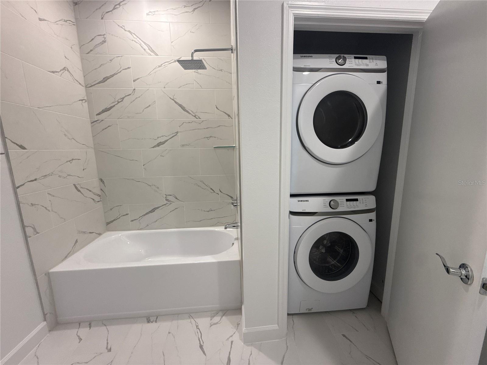 THE AZUR RESORT - Residential Lease