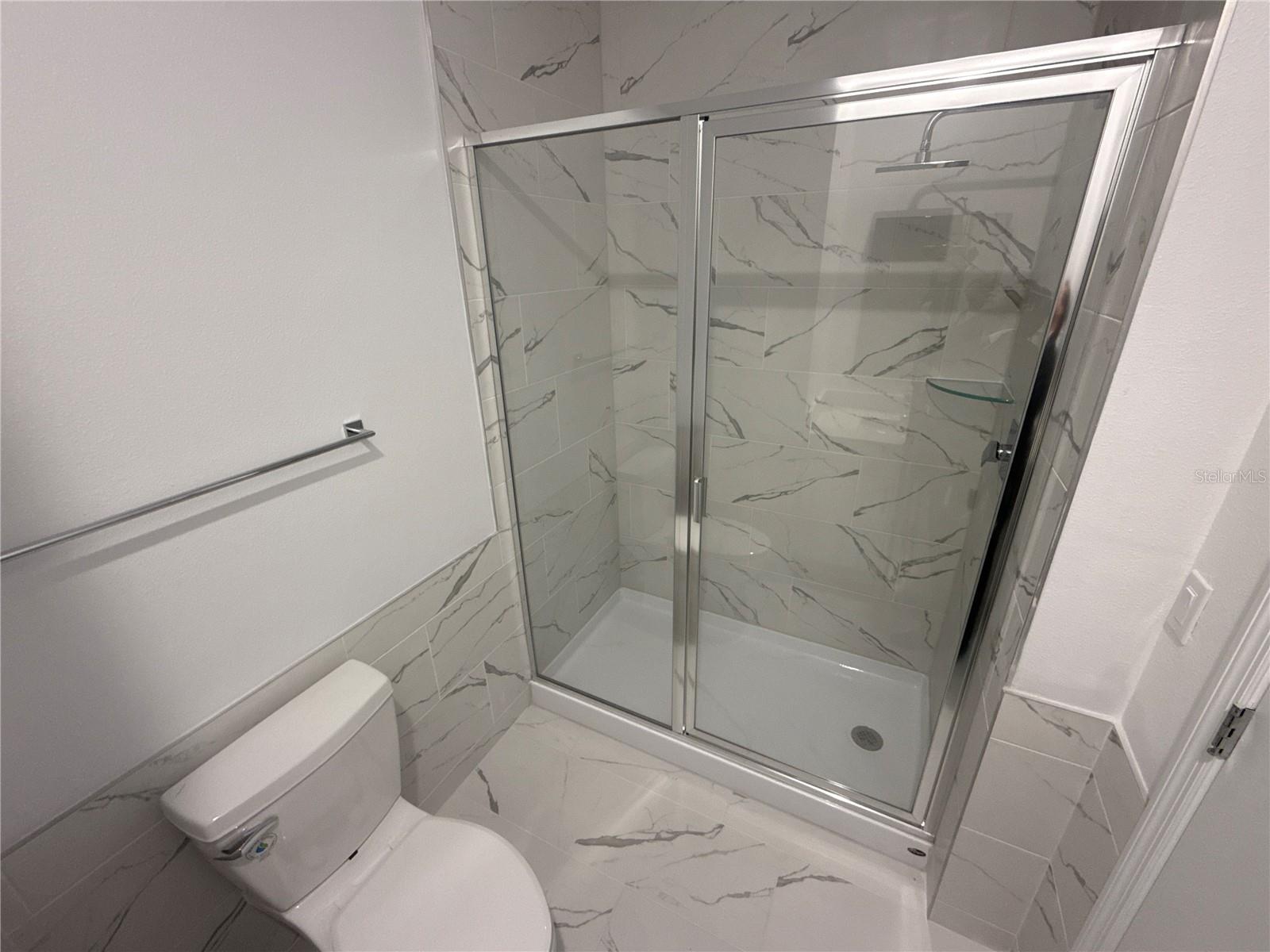 THE AZUR RESORT - Residential Lease