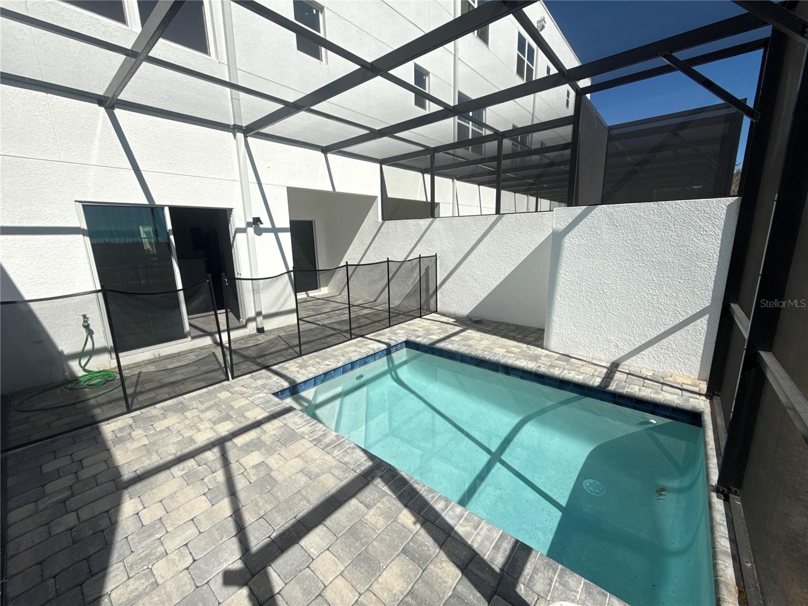 THE AZUR RESORT - Residential Lease