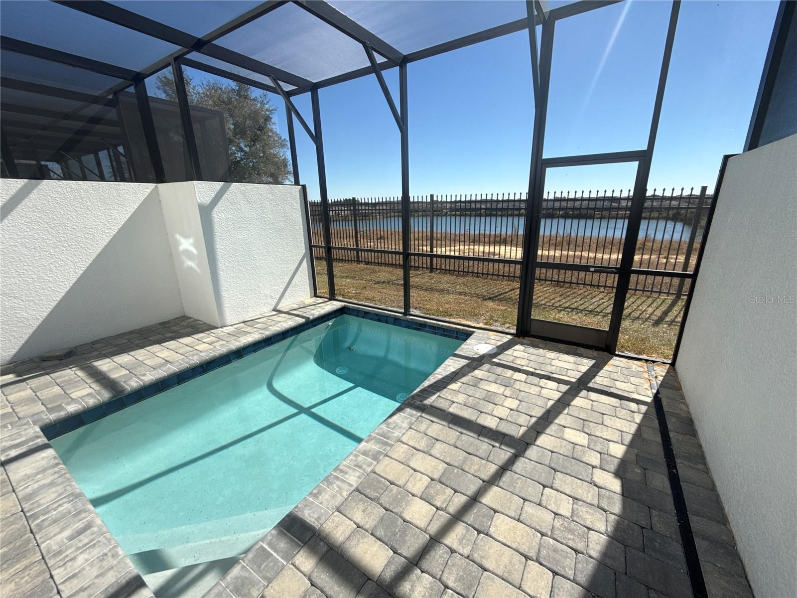 THE AZUR RESORT - Residential Lease