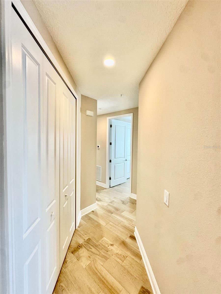 PALMA SOLA BAY CLUB PH 19A - Residential