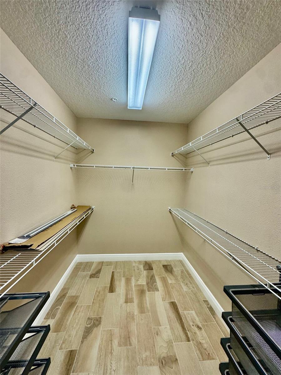 PALMA SOLA BAY CLUB PH 19A - Residential