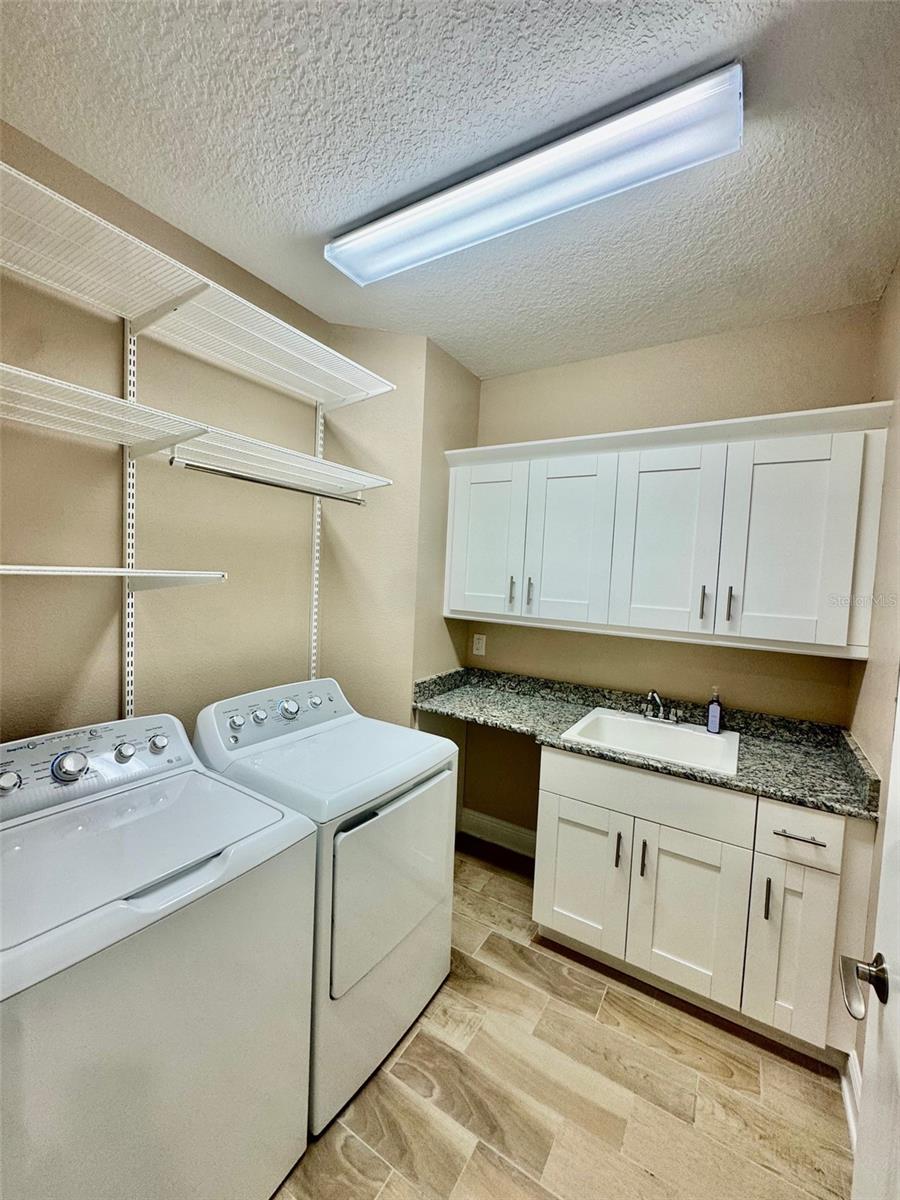 PALMA SOLA BAY CLUB PH 19A - Residential