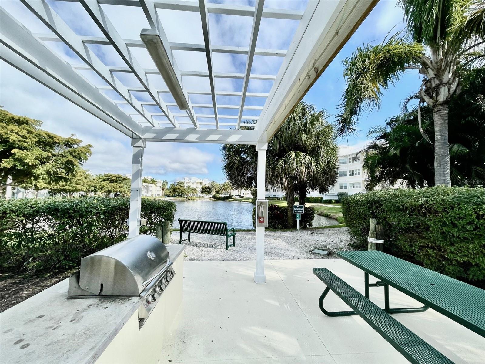 PALMA SOLA BAY CLUB PH 19A - Residential