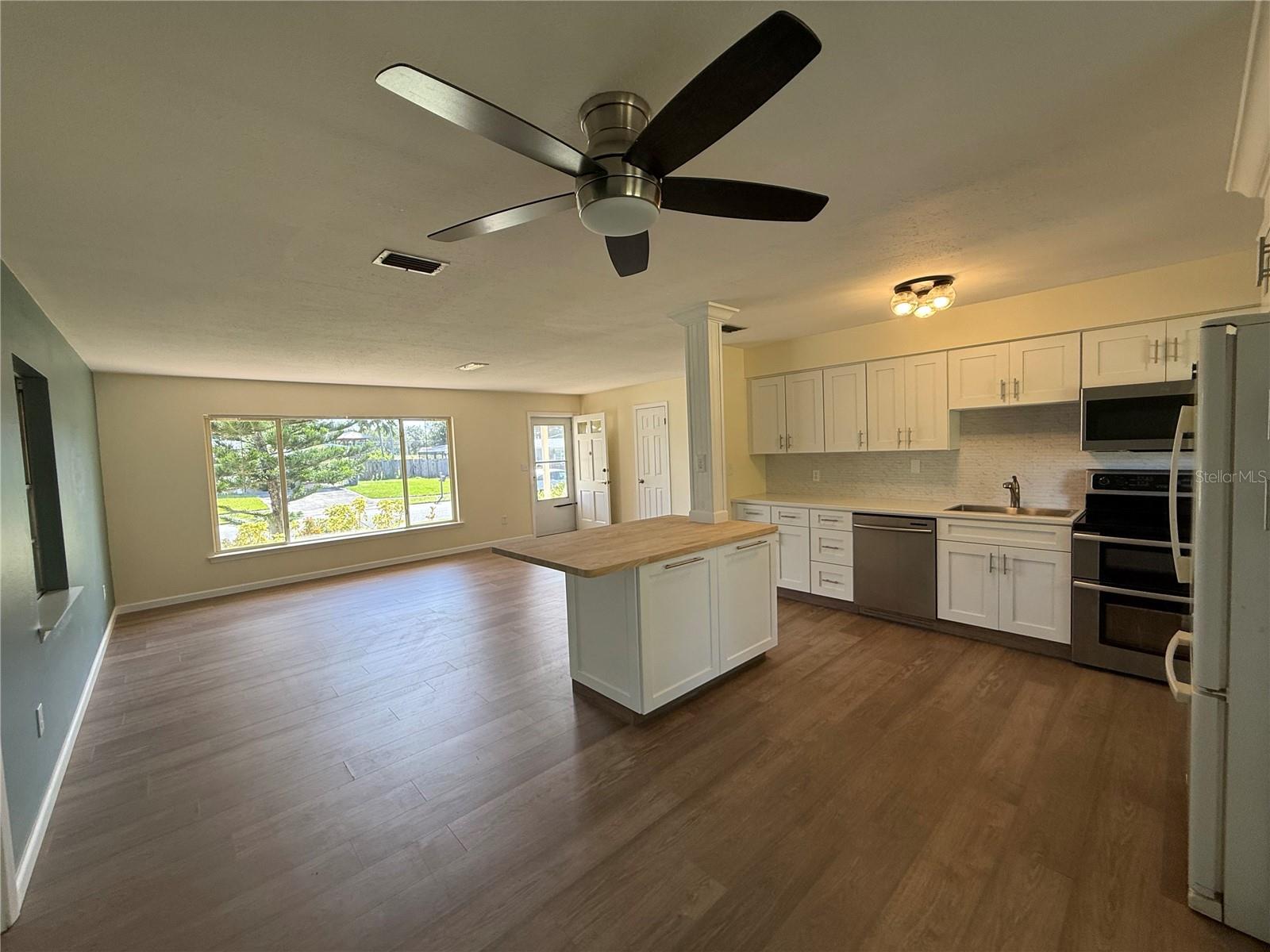 GARDENDALE UNIT 04 - Residential