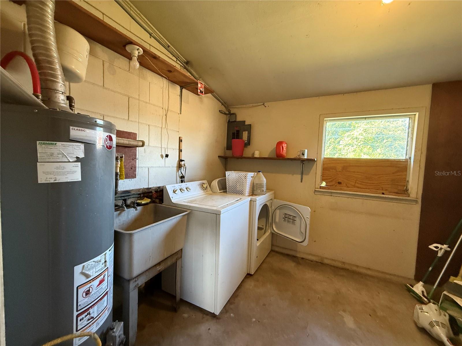 GARDENDALE UNIT 04 - Residential