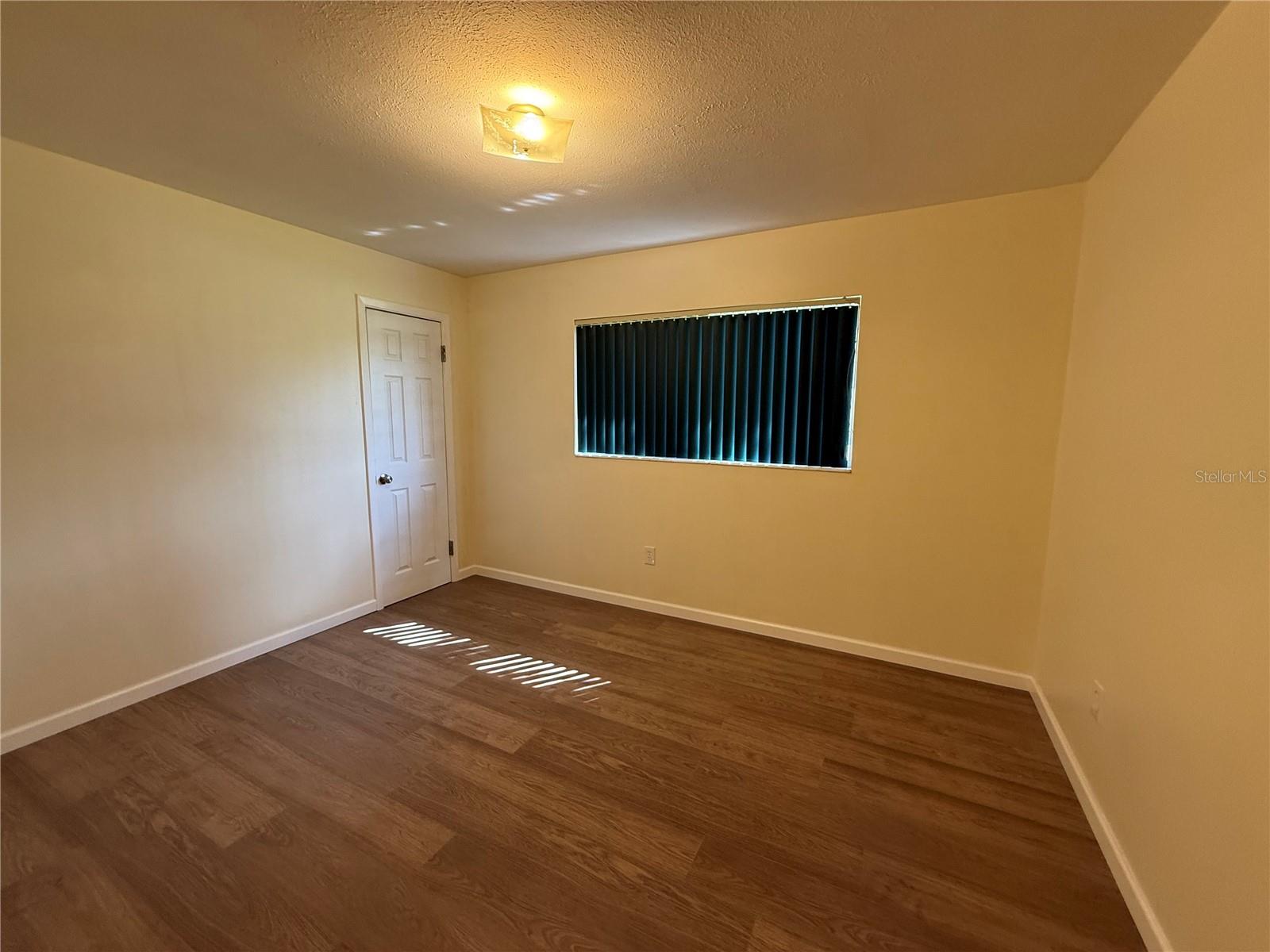 GARDENDALE UNIT 04 - Residential