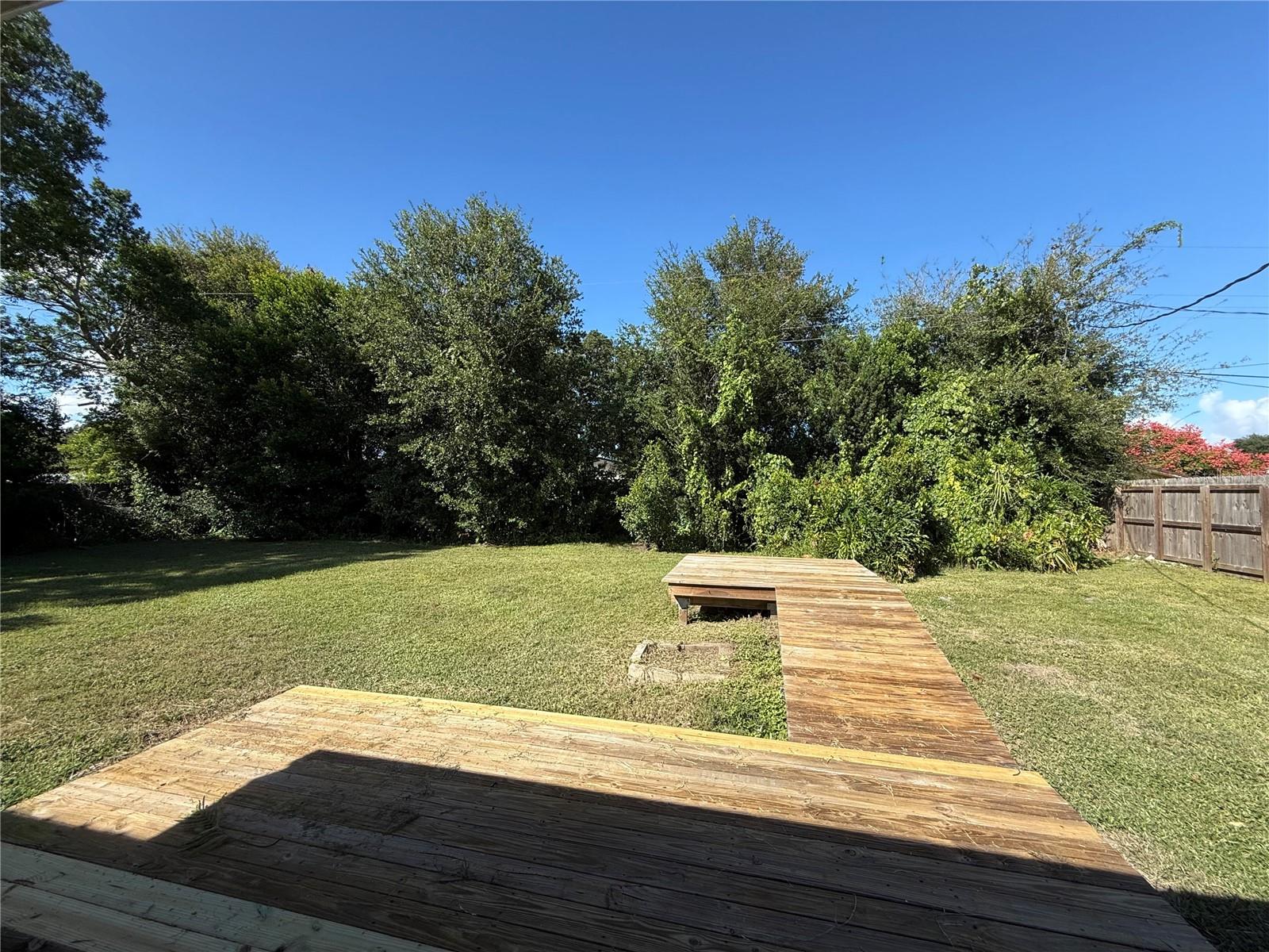 GARDENDALE UNIT 04 - Residential