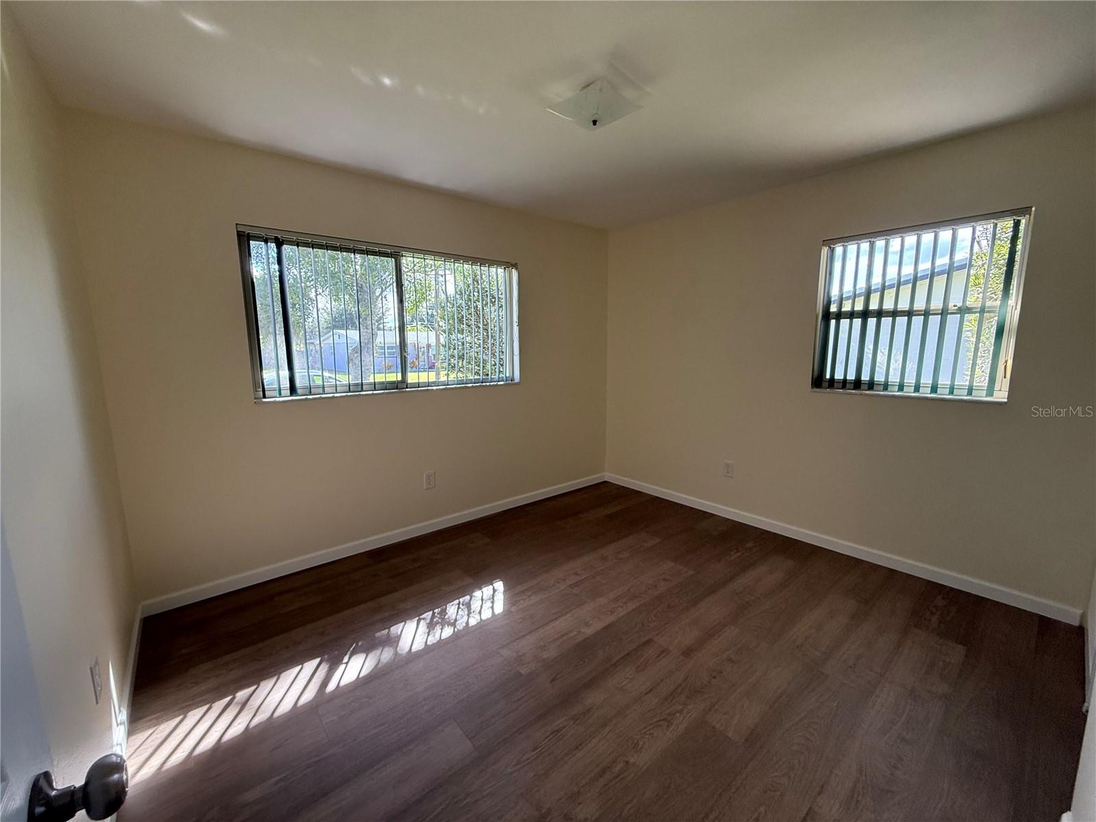 GARDENDALE UNIT 04 - Residential