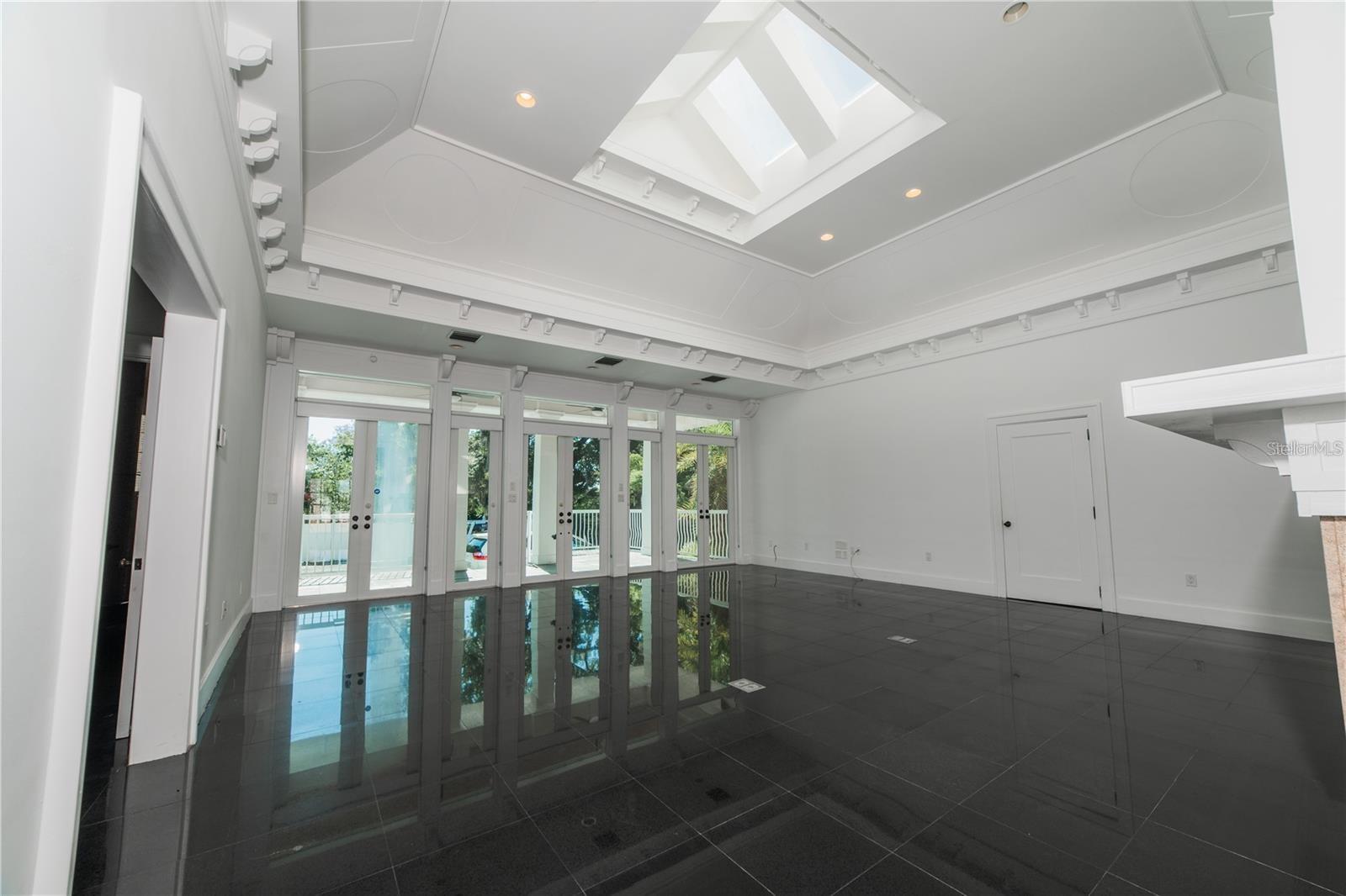 WIGHTS 2ND - Residential Lease