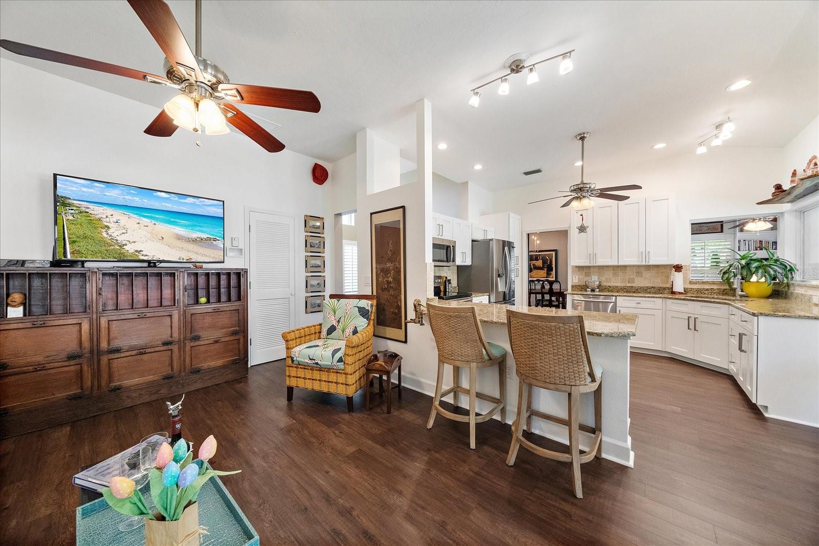 WHIT ACRES - Residential