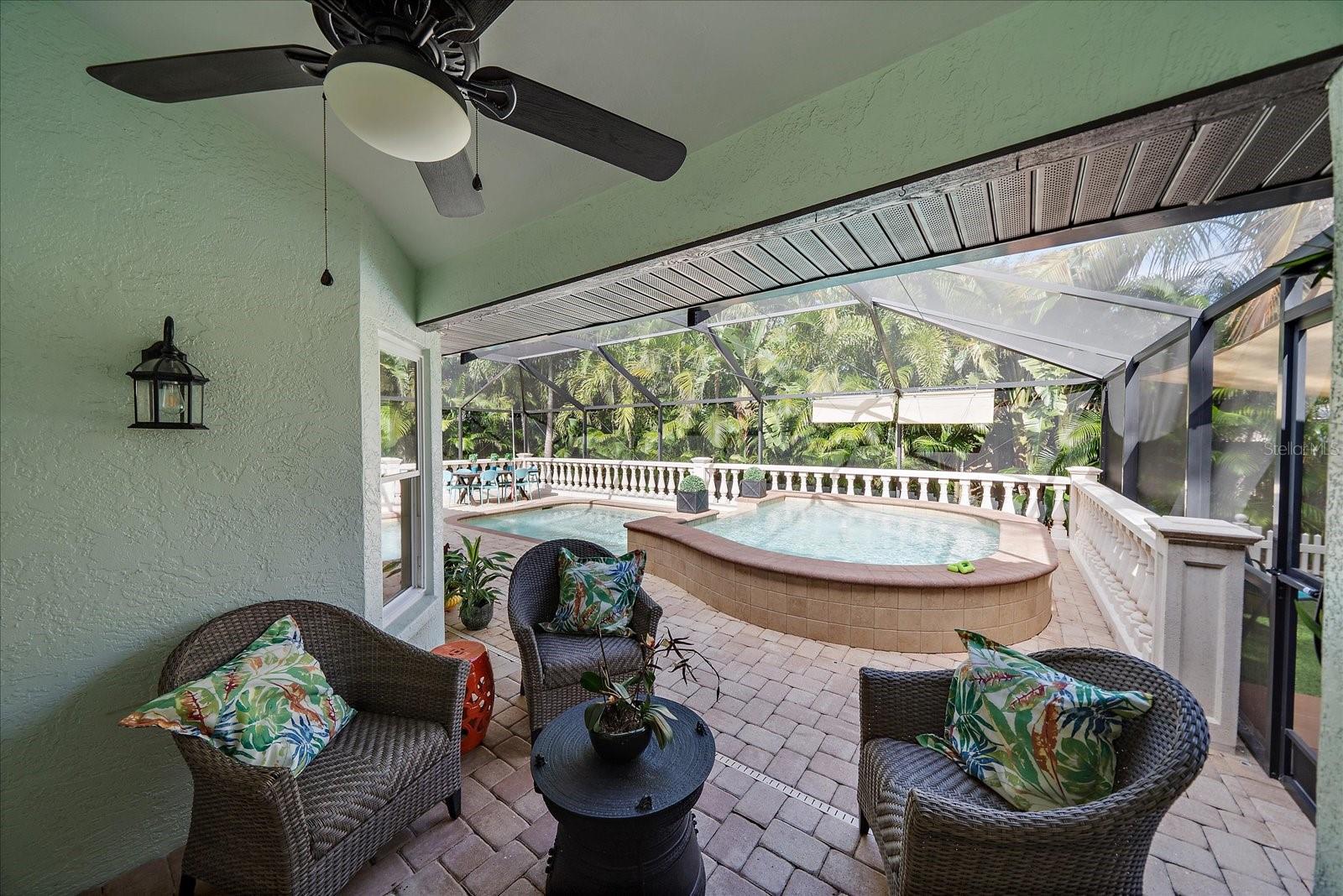 WHIT ACRES - Residential