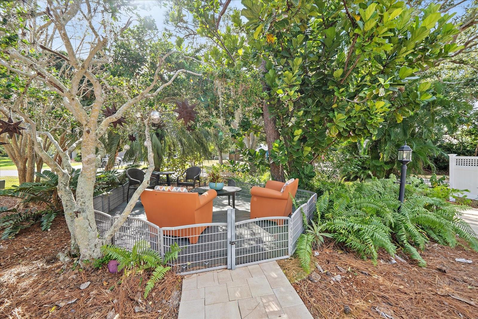 WHIT ACRES - Residential