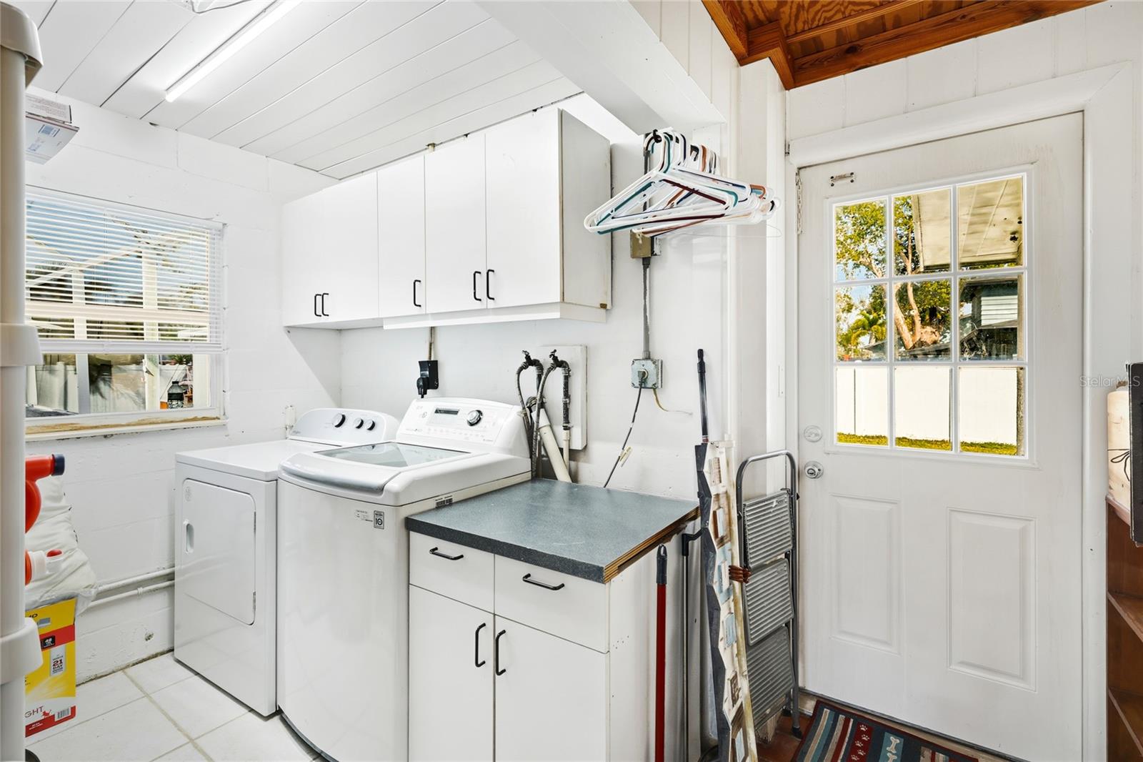 COFFMAN MANOR - Residential