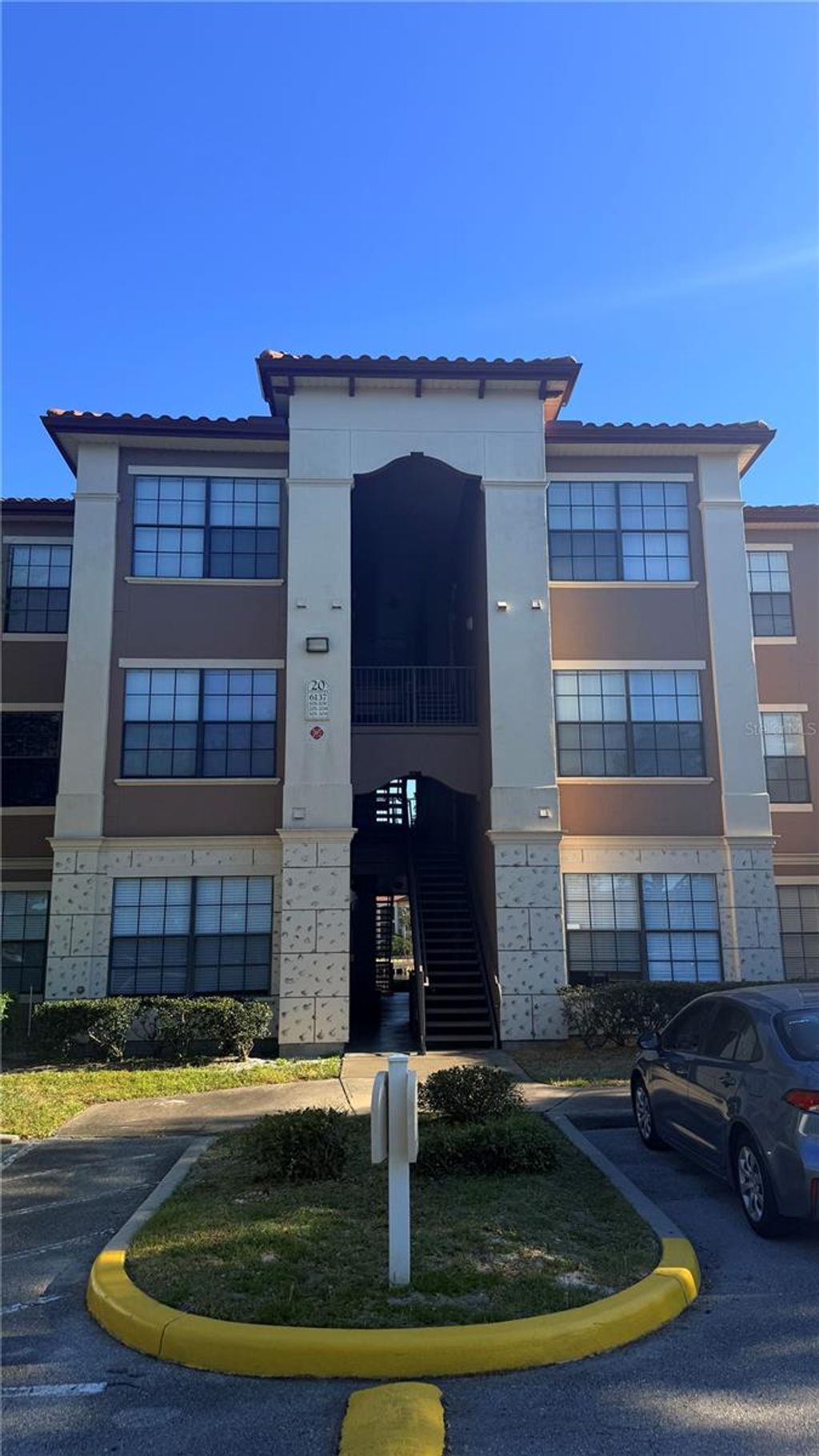 Photo of 6137 Metrowest Boulevard #307, Orlando, FL 32835 (MLS # O6394574)