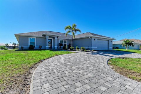 A home in PORT CHARLOTTE