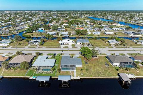 A home in PORT CHARLOTTE