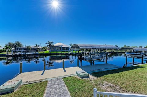 A home in PORT CHARLOTTE