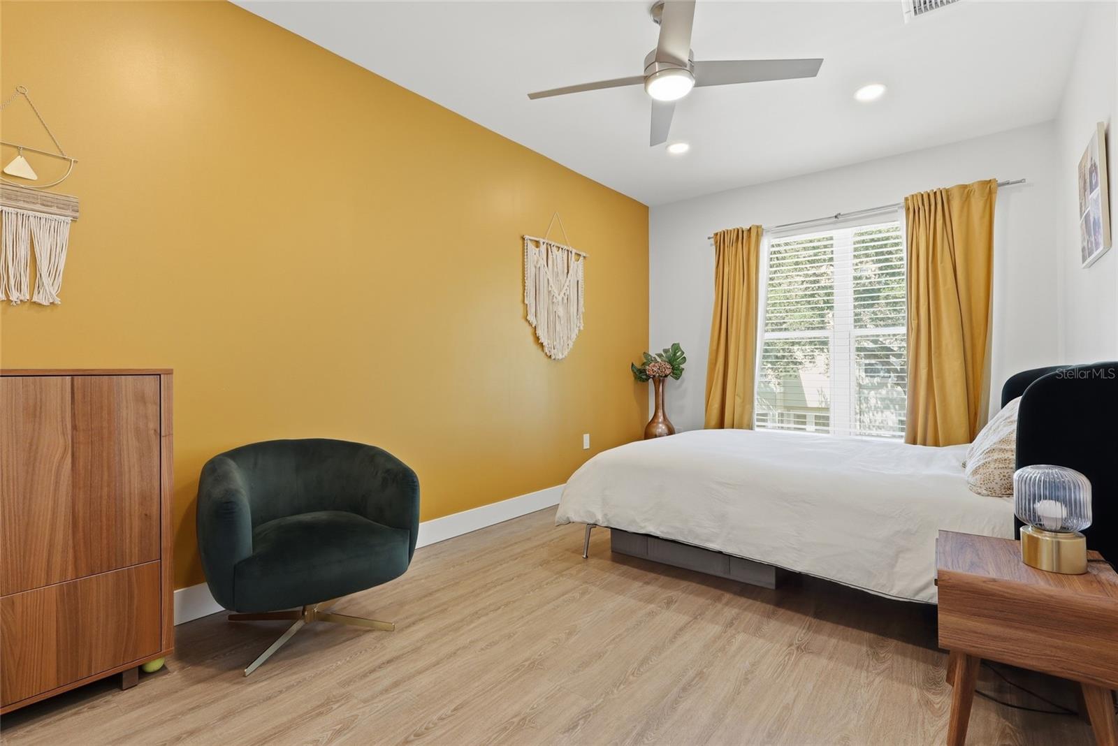 PORT ROYAL AT HARBOUR ISLAND P - Residential Lease