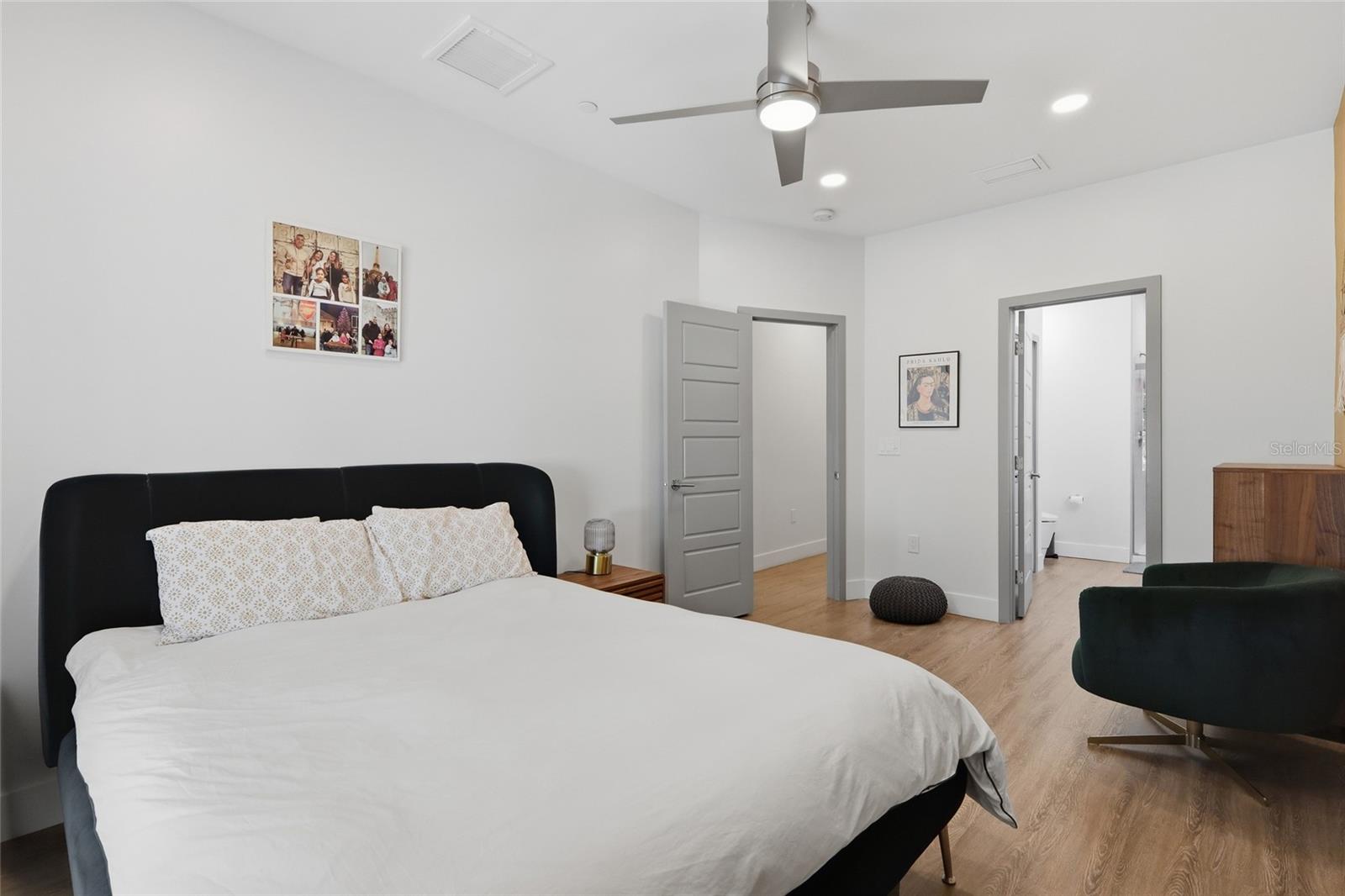 PORT ROYAL AT HARBOUR ISLAND P - Residential Lease