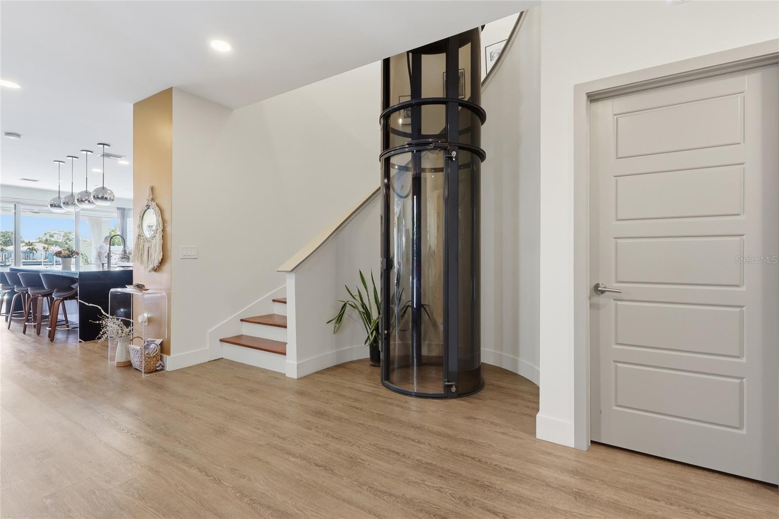 PORT ROYAL AT HARBOUR ISLAND P - Residential Lease