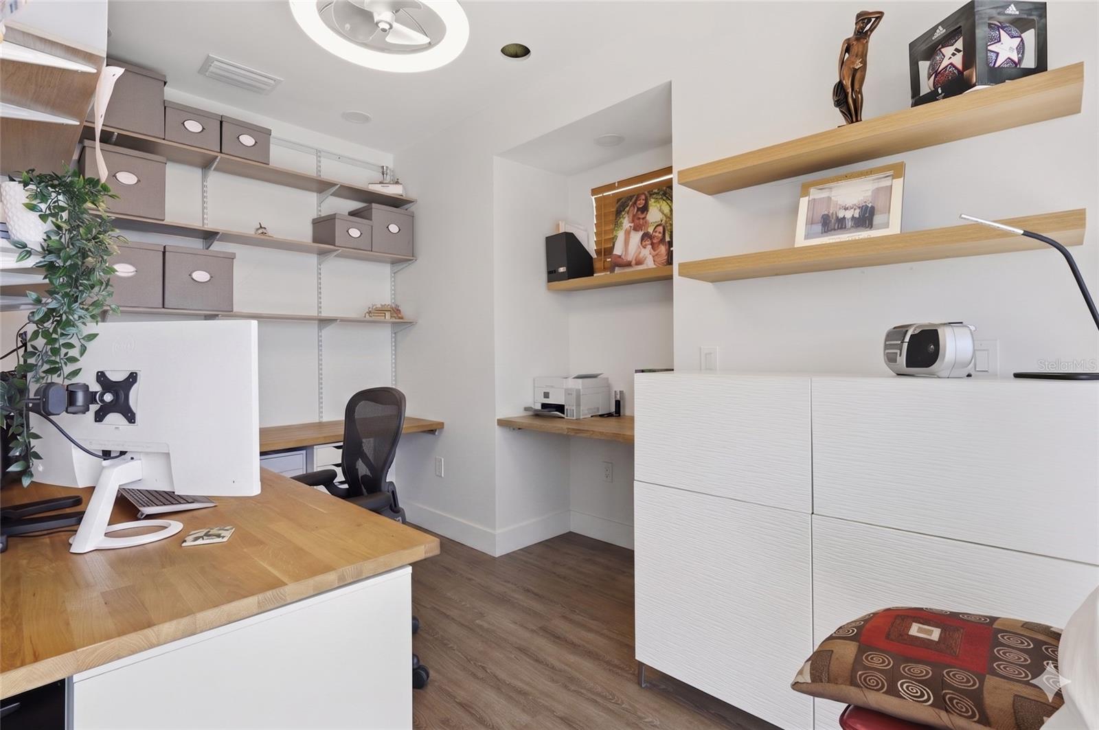 PORT ROYAL AT HARBOUR ISLAND P - Residential Lease