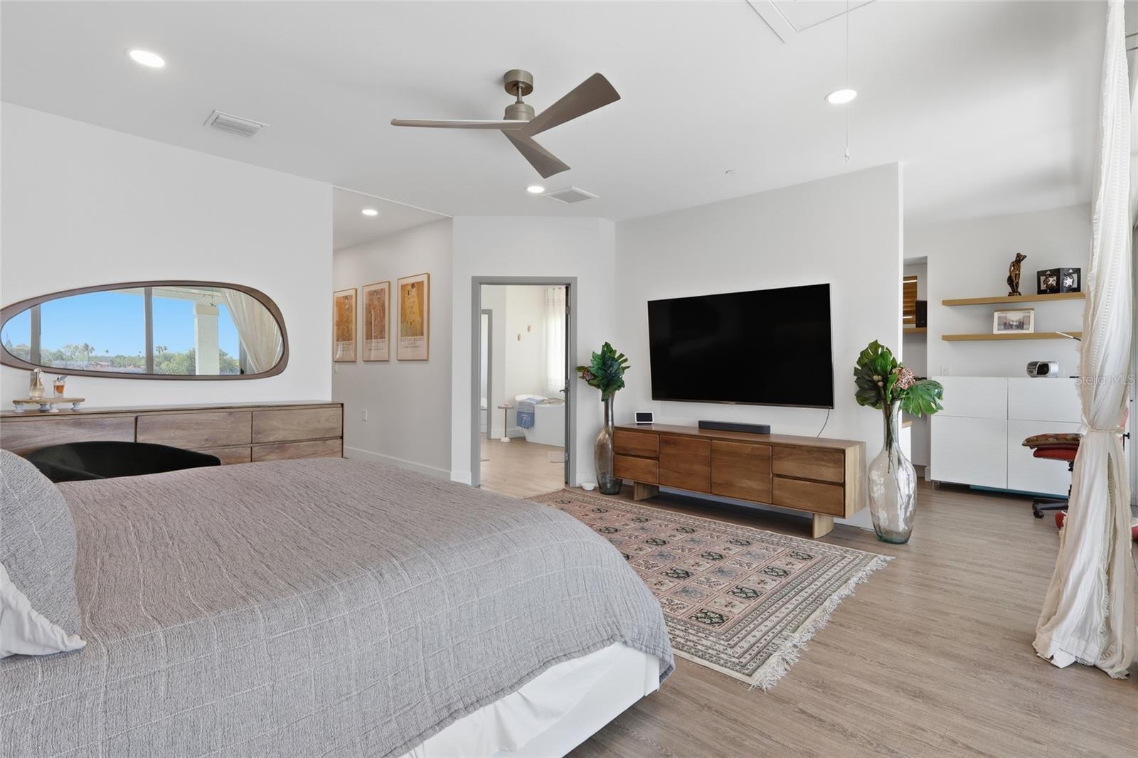PORT ROYAL AT HARBOUR ISLAND P - Residential Lease