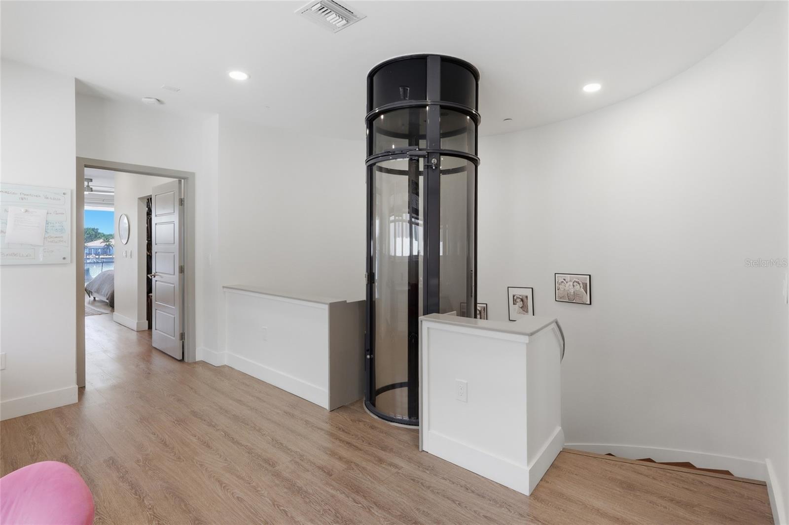 PORT ROYAL AT HARBOUR ISLAND P - Residential Lease