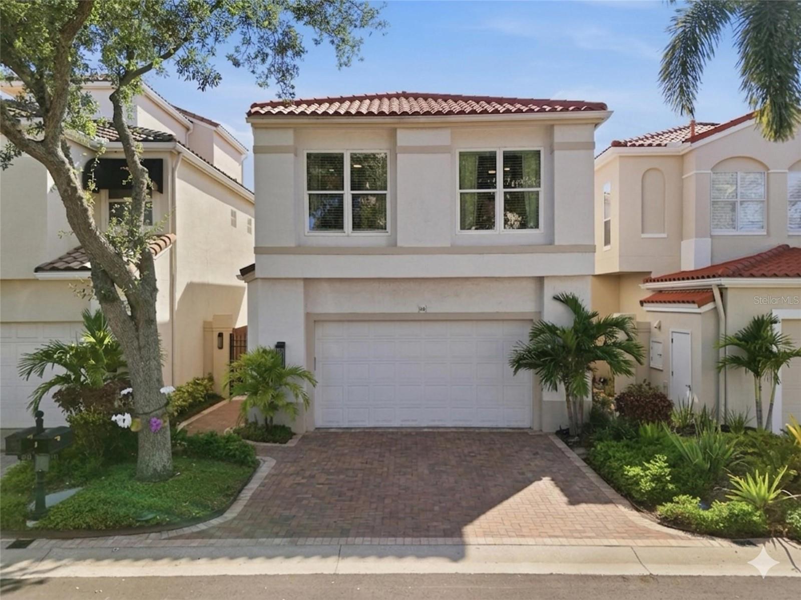 PORT ROYAL AT HARBOUR ISLAND P - Residential Lease