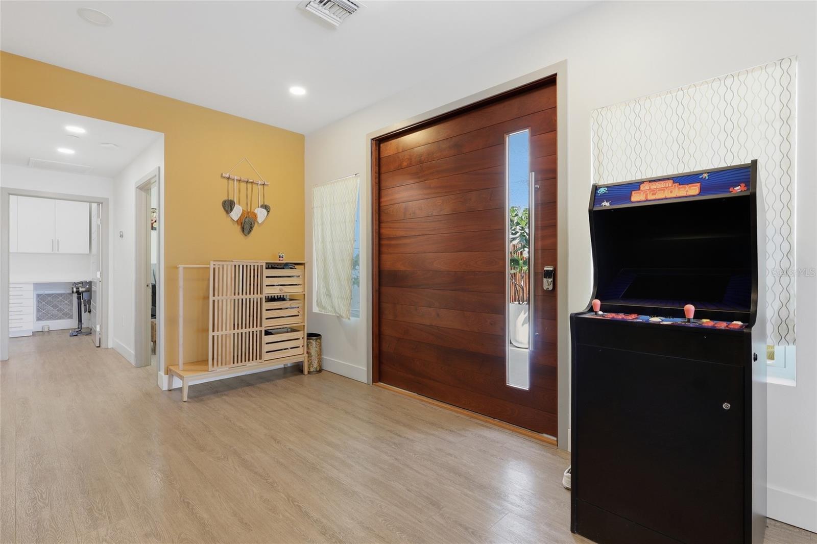 PORT ROYAL AT HARBOUR ISLAND P - Residential Lease