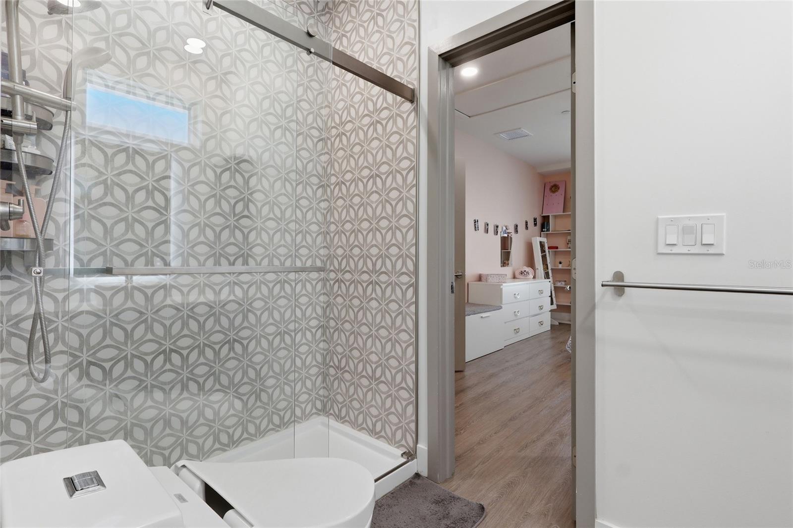 PORT ROYAL AT HARBOUR ISLAND P - Residential Lease