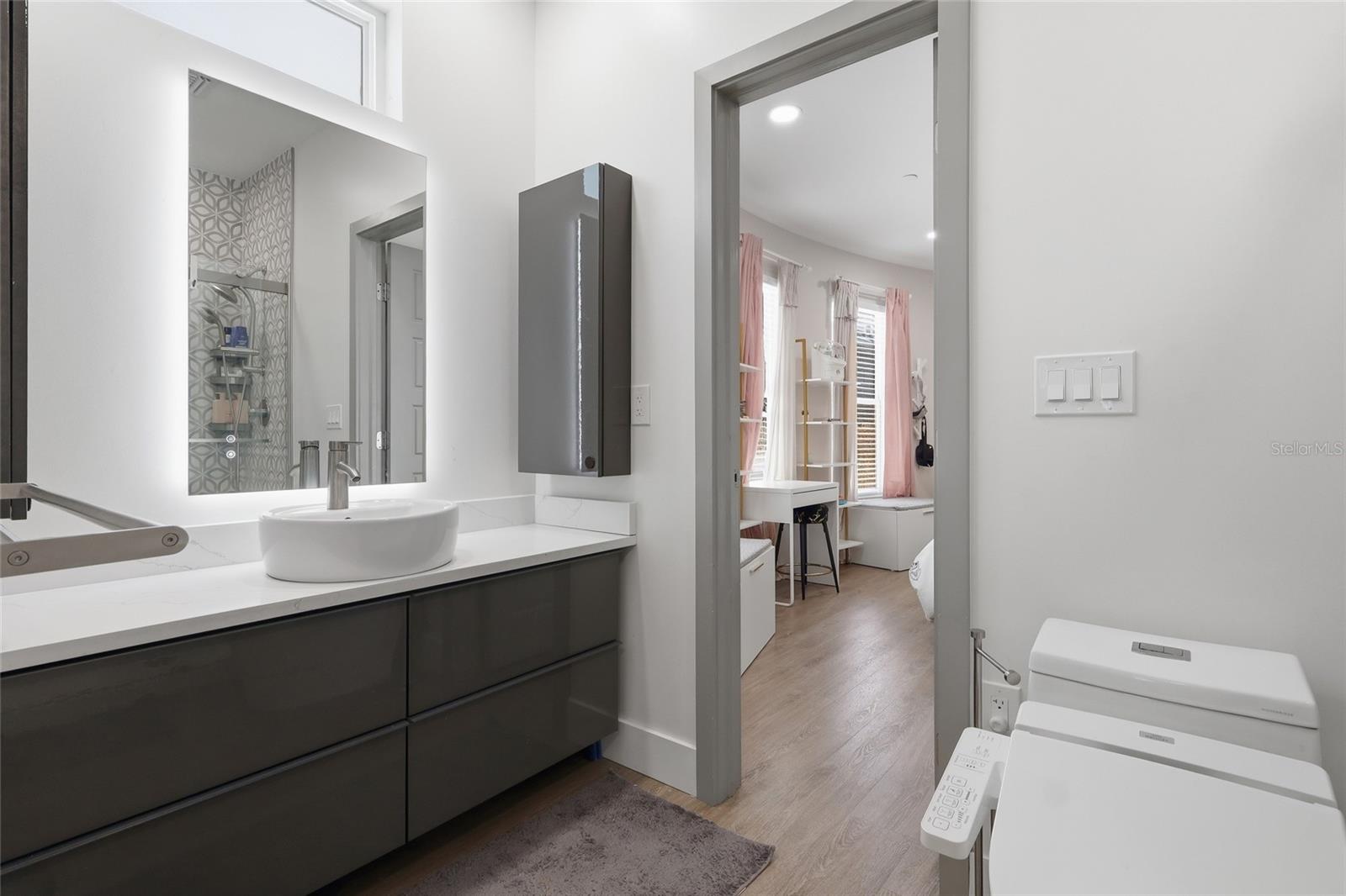 PORT ROYAL AT HARBOUR ISLAND P - Residential Lease