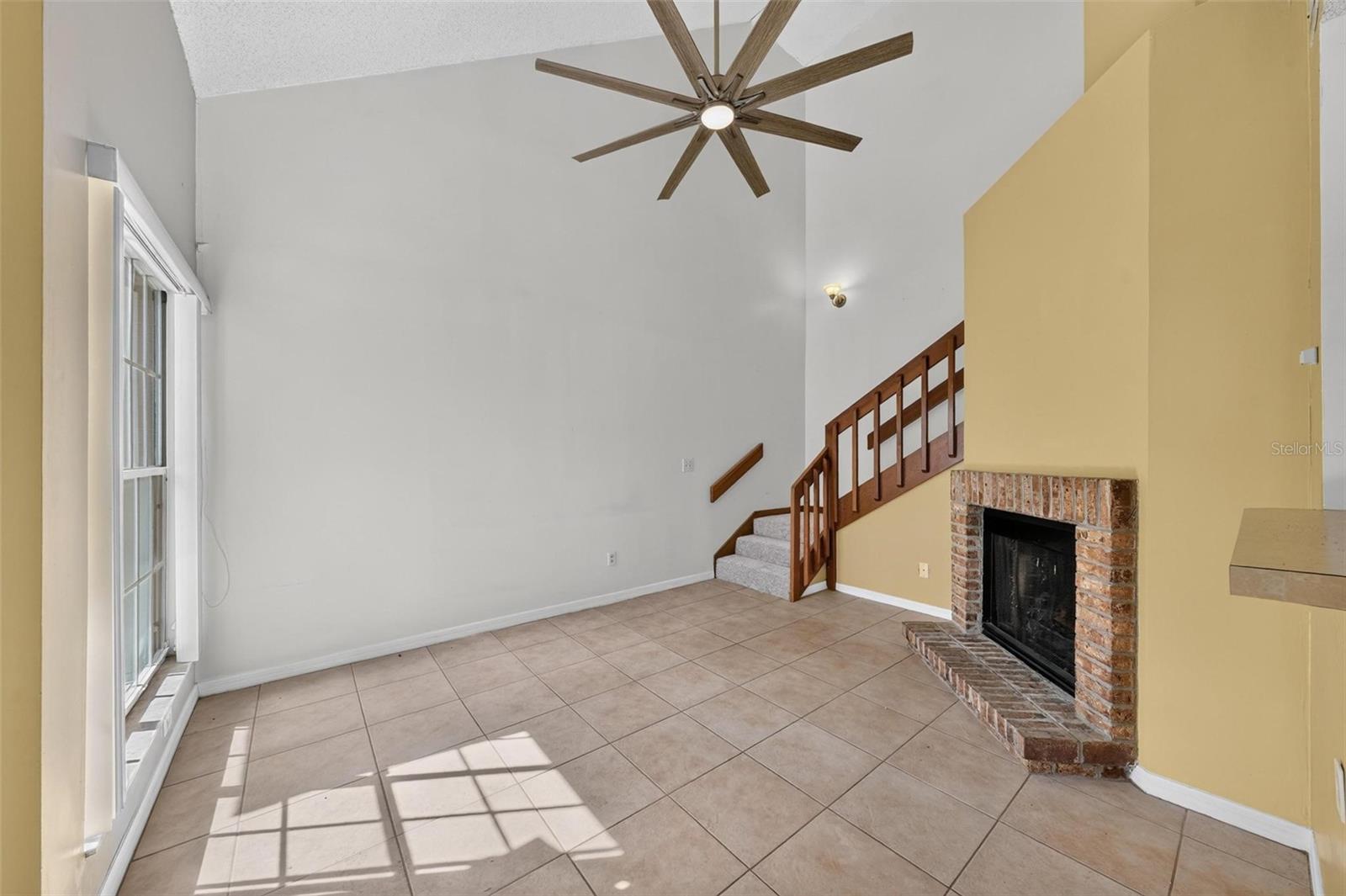 962 NEWCASTLE CIRCLE 202