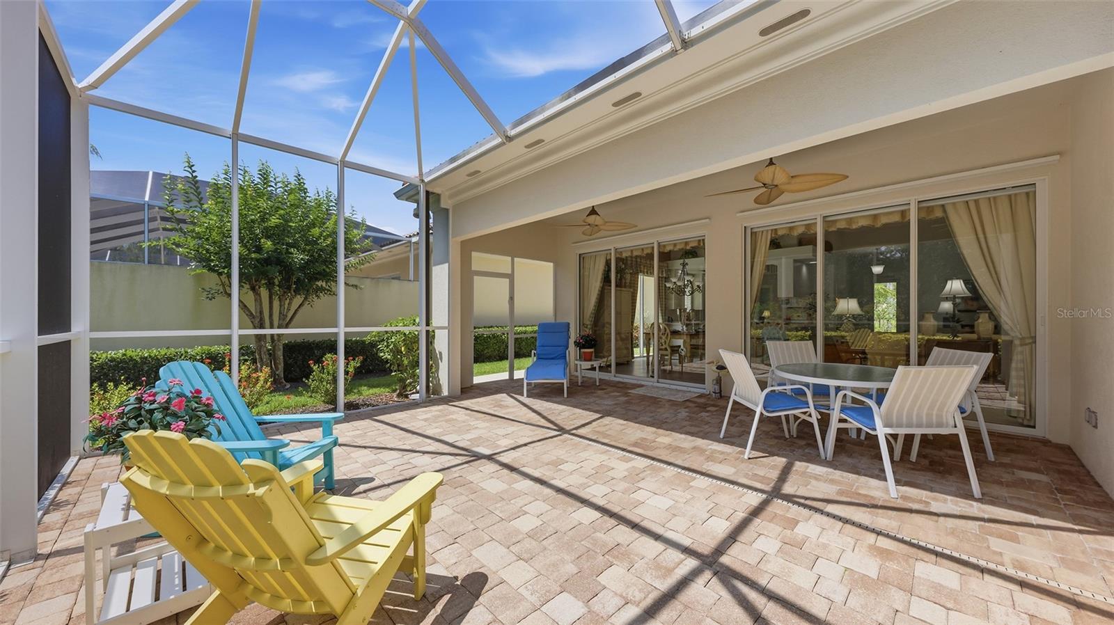 VILLAGEWALK - Residential