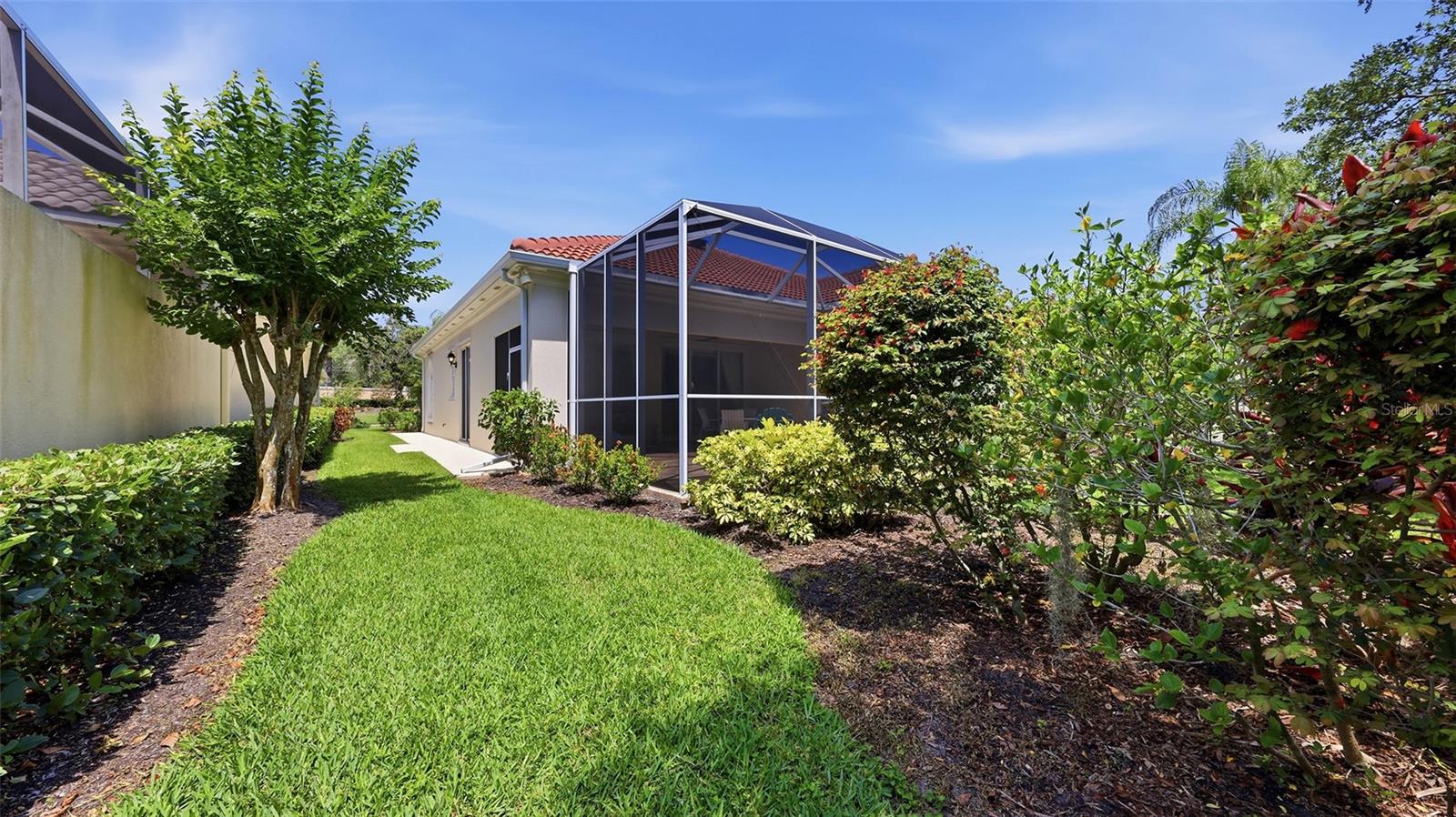 VILLAGEWALK - Residential