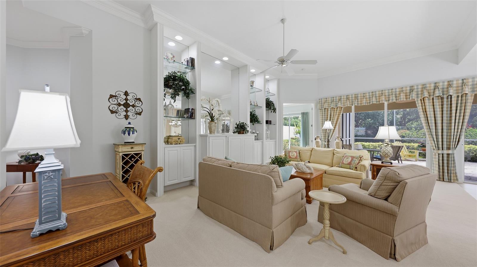 VILLAGEWALK - Residential