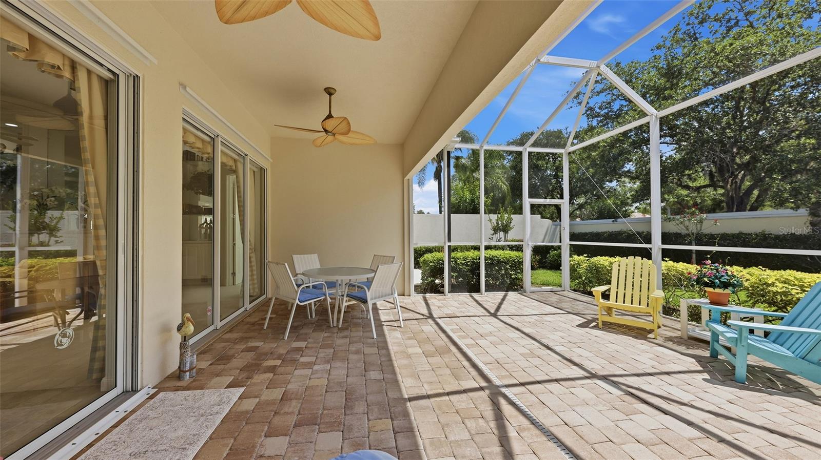 VILLAGEWALK - Residential