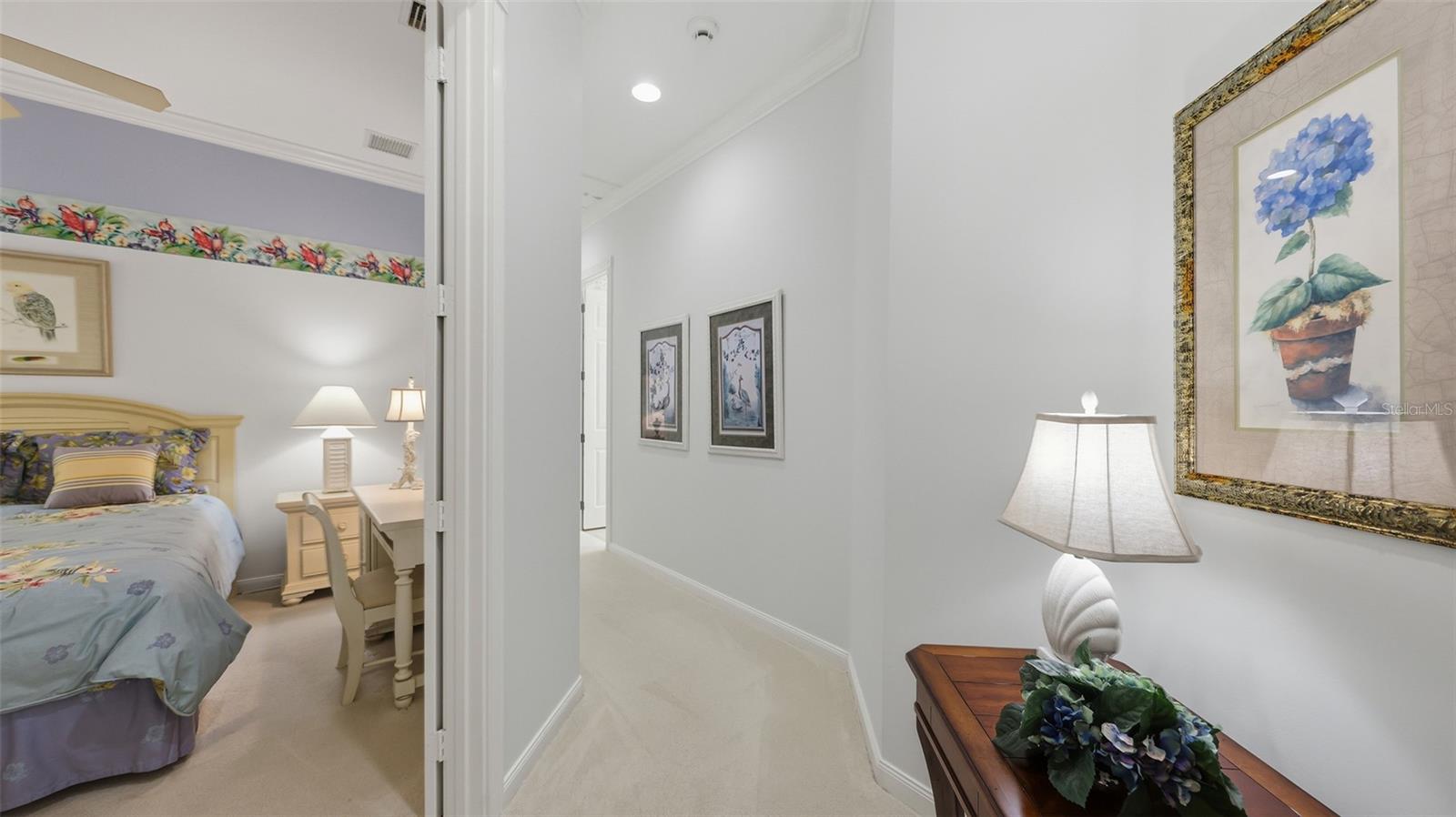VILLAGEWALK - Residential